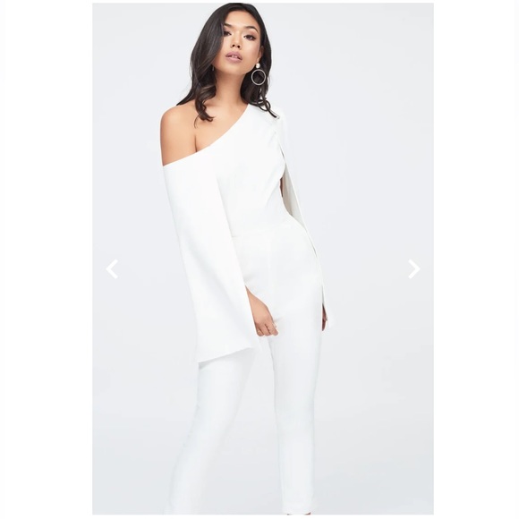 Lavish Alice one shoulder cape jumpsuit in white - Picture 2 of 7